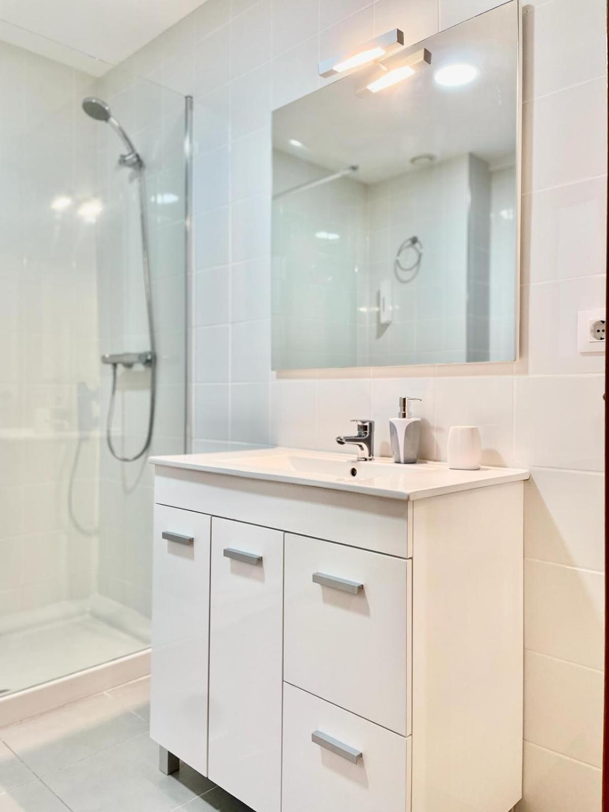 Cies Premium Suitel Garcia Barbon 73 - Love Your Stay Comarca de Comarca de Vigo Buitenkant foto